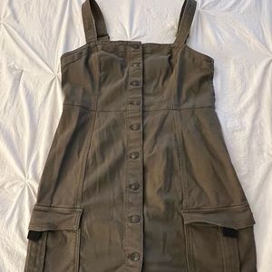 H&M Cargo Dress Size Large, Mid Length Dress, Adjustable Straps, Button-down